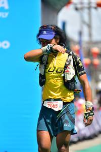 BIB: 7065, 160
                            <button type="button" onclick="openModal(21795106)" class="btn btn-primary btn-sm float-right btn-popup" data-toggle="modal" data-target=".modal-high-quality">
                        <i class="fas fa-shopping-cart"></i> Add to Cart
                    </button>
                                            <button type="button" onclick="isThisMe(21795106, true)" class="btn btn-success btn-sm float-right btn-popup btn-isme hidden" data-toggle="tooltip" data-placement="bottom" title="นี่คือรูปของคุณใช่ไหม คลิกที่นี่เพื่อเอาเข้าอัลบั้ม">
                        <i class="fas fa-plus"></i> Add to album
                    </button>
                    <button type="button" onclick="isThisMe(21795106, false)" class="btn btn-warning btn-sm float-right btn-popup btn-isnotme hidden">
                        <i class="fas fa-ban"></i> Remove from album
                    </button>